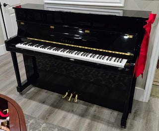 Yamaha b2 Polished Ebony Upright Piano - St George