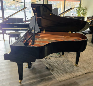 Spectacular Yamaha C5X 6'7" Professional Polished Ebony Conservatory Grand Piano