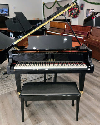 Spectacular Yamaha C5X 6'7" Professional Polished Ebony Conservatory Grand Piano