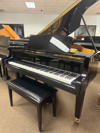 Wonderful Pre-Owned Yamaha 5'3" Baby Grand Piano - Orem
