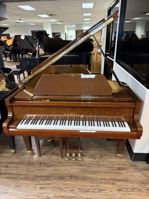 Stunning Schimmel Concert Grand Piano - 7' Polished Walnut - Orem